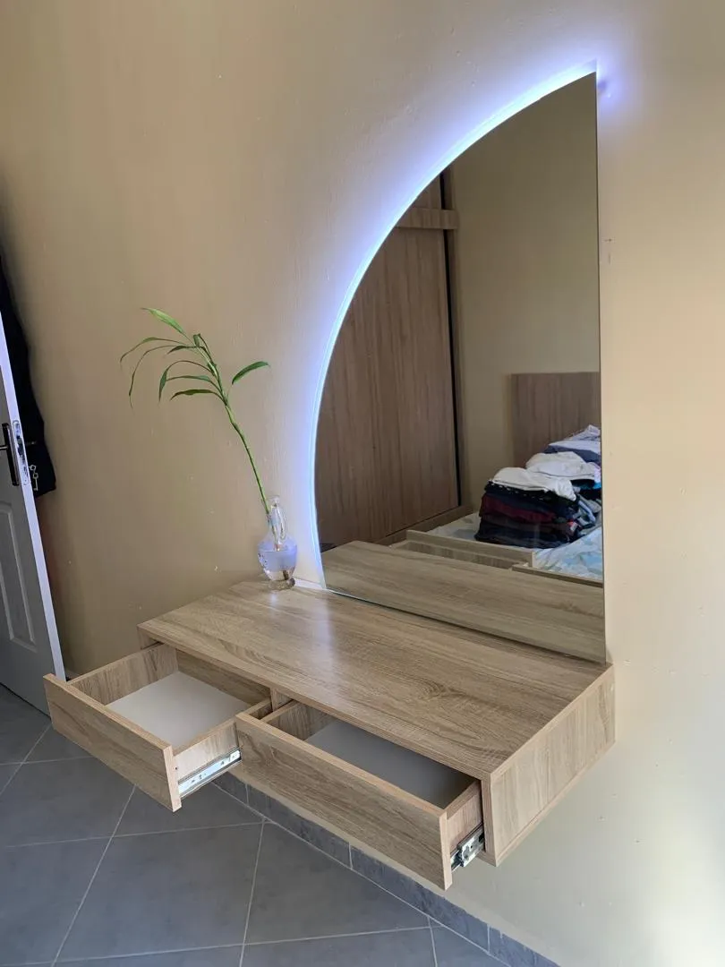 Meuble Avec miroir - image 2